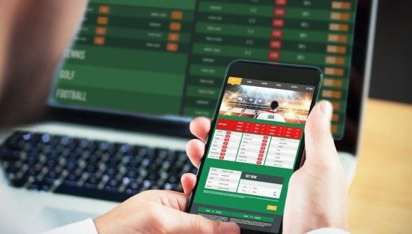 Who rules in Spanish football? The business of Betting and bets