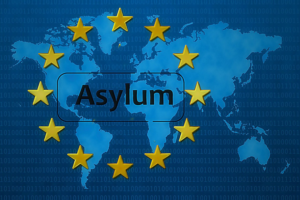 Populism's transactional fusion