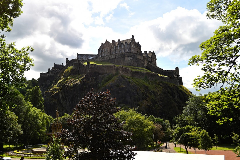 ​Scotland: Independence or autonomy?