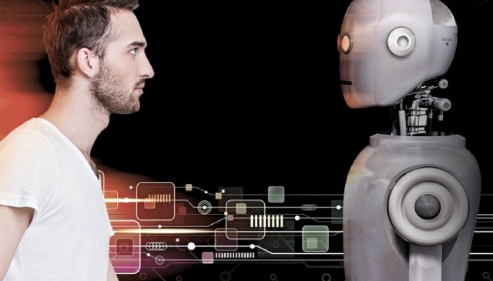 Hombrevsrobot690x400 1